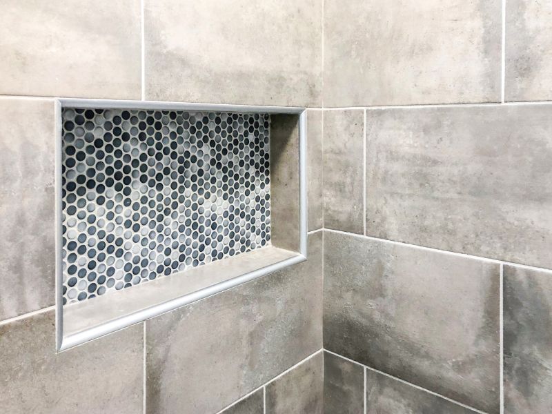 Shower with Corner Niche